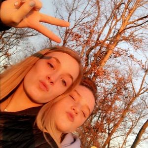 Meet your Posher, Jillian